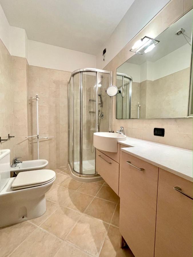 Sunset Boutique Apartment Marina di Massa Kültér fotó